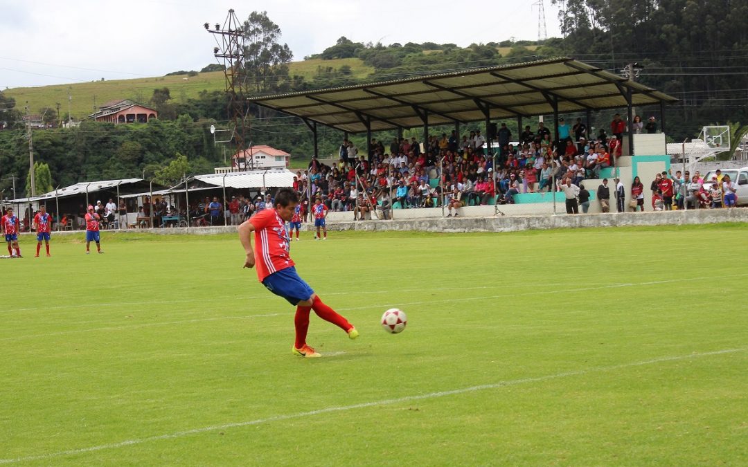 Felirum festeja 33 años