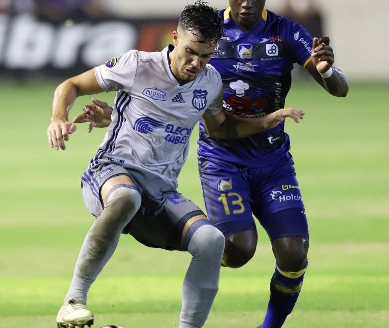 Emelec primer finalista en Ecuador luego de golear al Manta