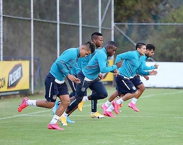 La Tri cumplió su segunda jornada de entrenamientos antes de medir a Paraguay