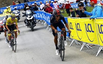 Richard Carapaz desciende dos puestos en el ranking mundial