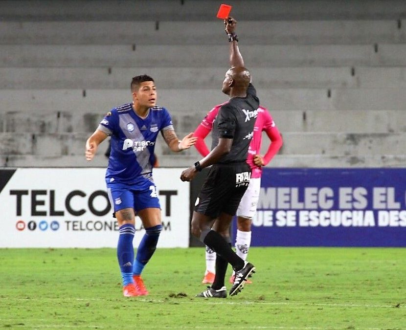 Los jueces del fútbol profesional de Ecuador cumplieron con su palabra