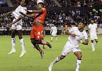 COE Nacional se pronunció para la presencia de público a los estadios