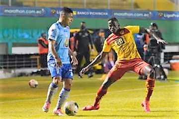 Macará y Mushuc Runa concretan transferencia de jugadores