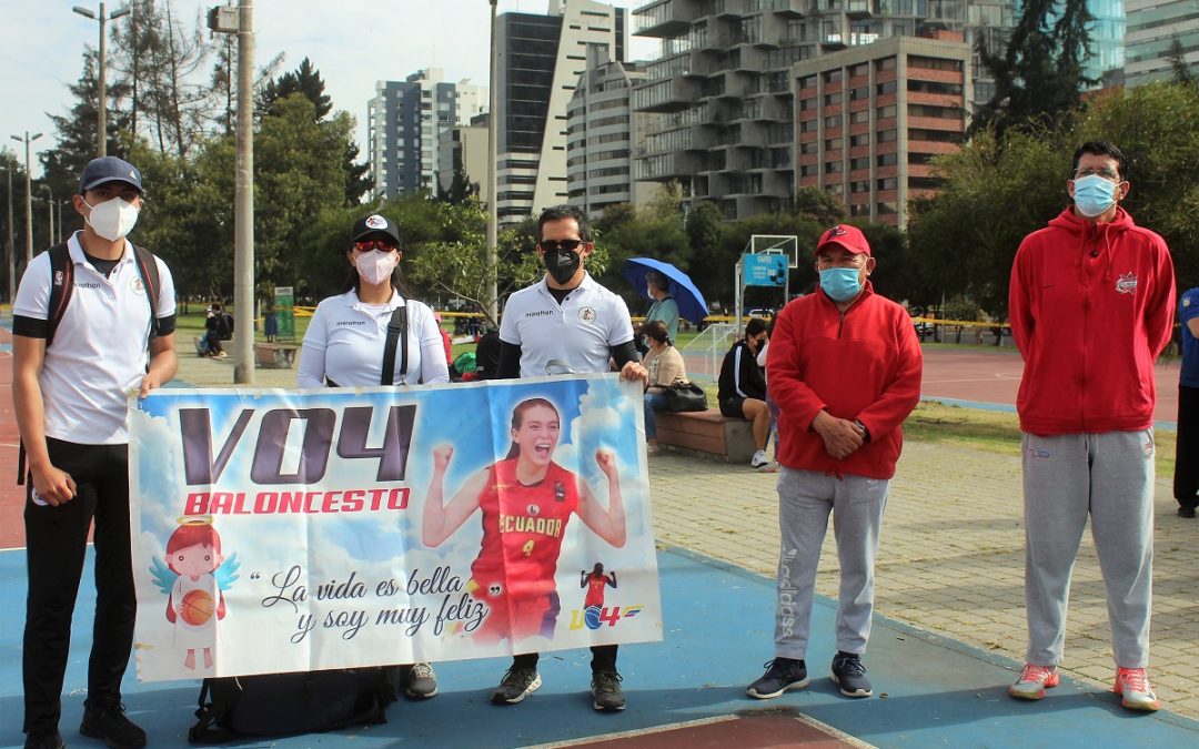 La fiesta de la canasta se vive en el Carolinazo