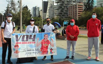 La fiesta de la canasta se vive en el Carolinazo