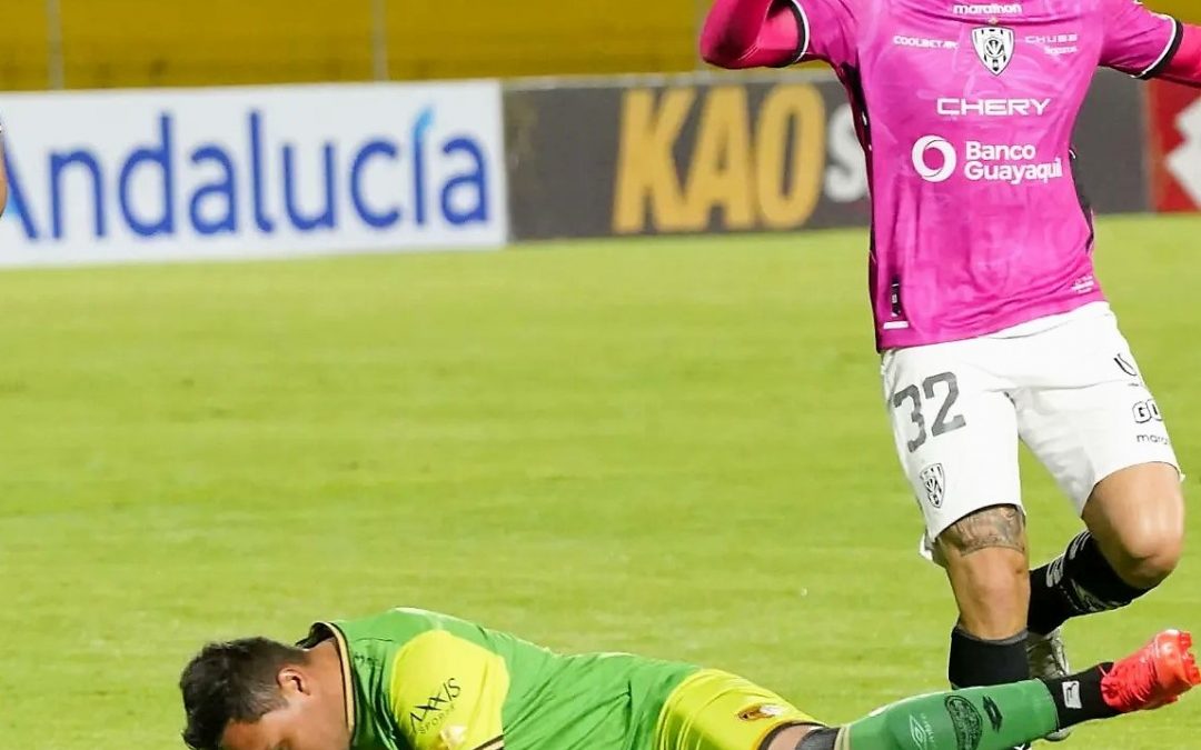 Deportivo Cuenca está entre los ocho mejores luego de su goleada al Delfín