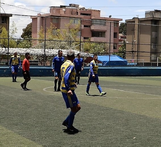 Crece la historia de las Glorias del Fútbol Ecuatoriano en el Parque Ingles