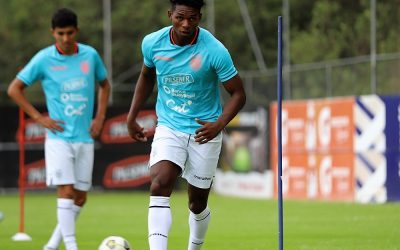 Ecuador con nuevas caras aspira retener el título sudamericano