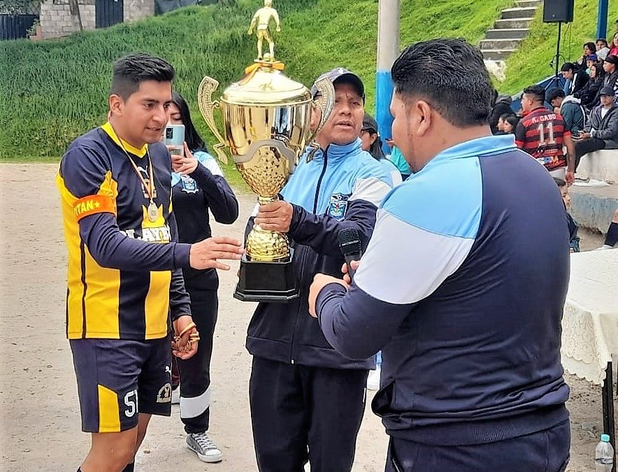 Juvenil Play Boy  y Rotterdam se colgaron  el oro