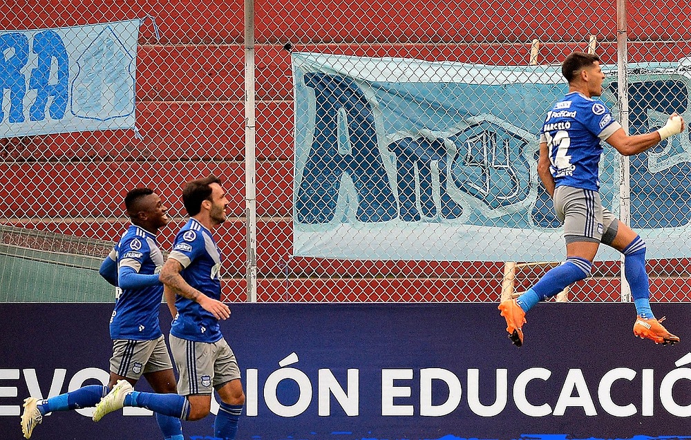 Emelec empató con Sporting Cristal y jugará con Defensa y Justicia en octavos