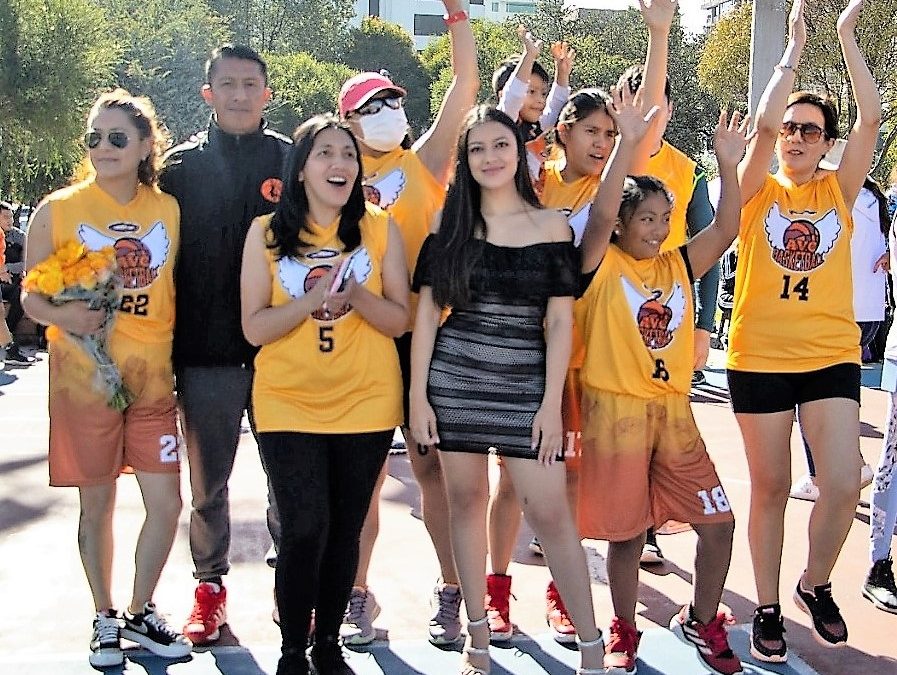 Lo mejor  de la canasta basquetera está en el Carolinazo