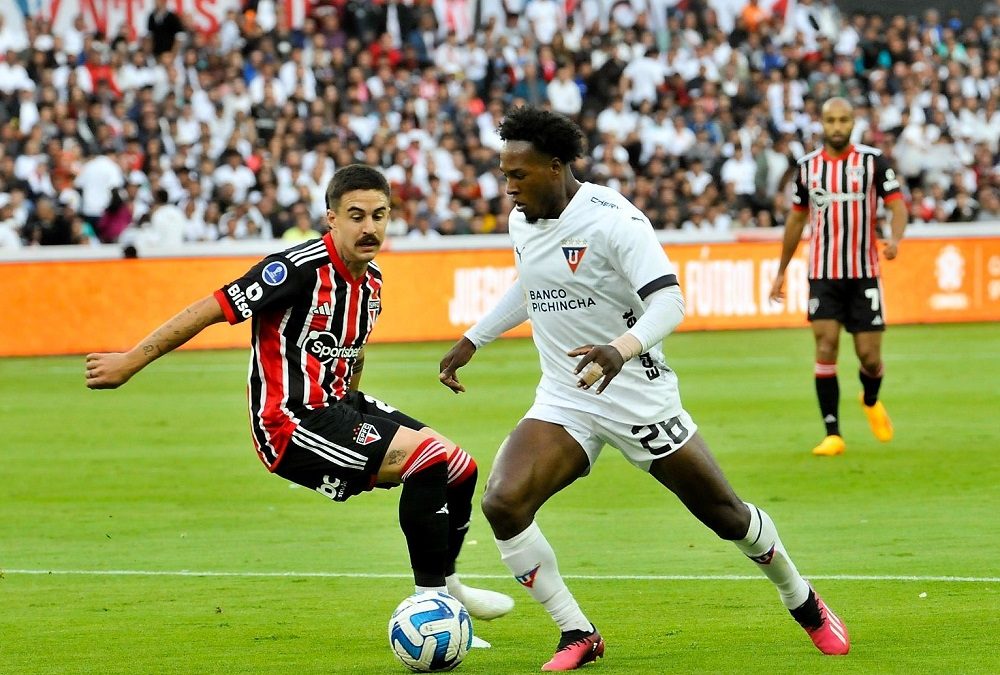 Cotejo decisivo para Sao Paulo y Liga de Quito