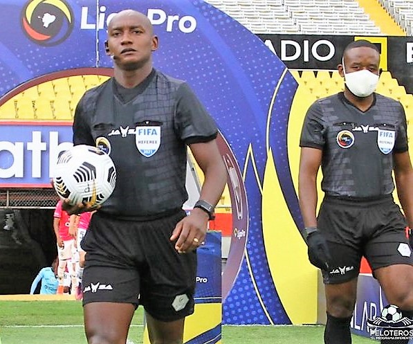 Arbitros ecuatorianos son tomados en cuenta para la Copa América