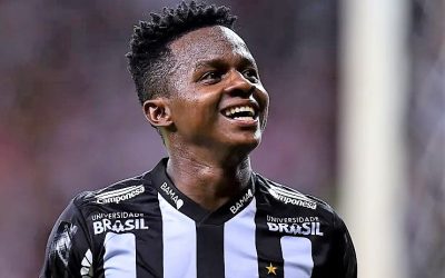 El Santos oficializa el fichaje del ecuatoriano Juan Cazares