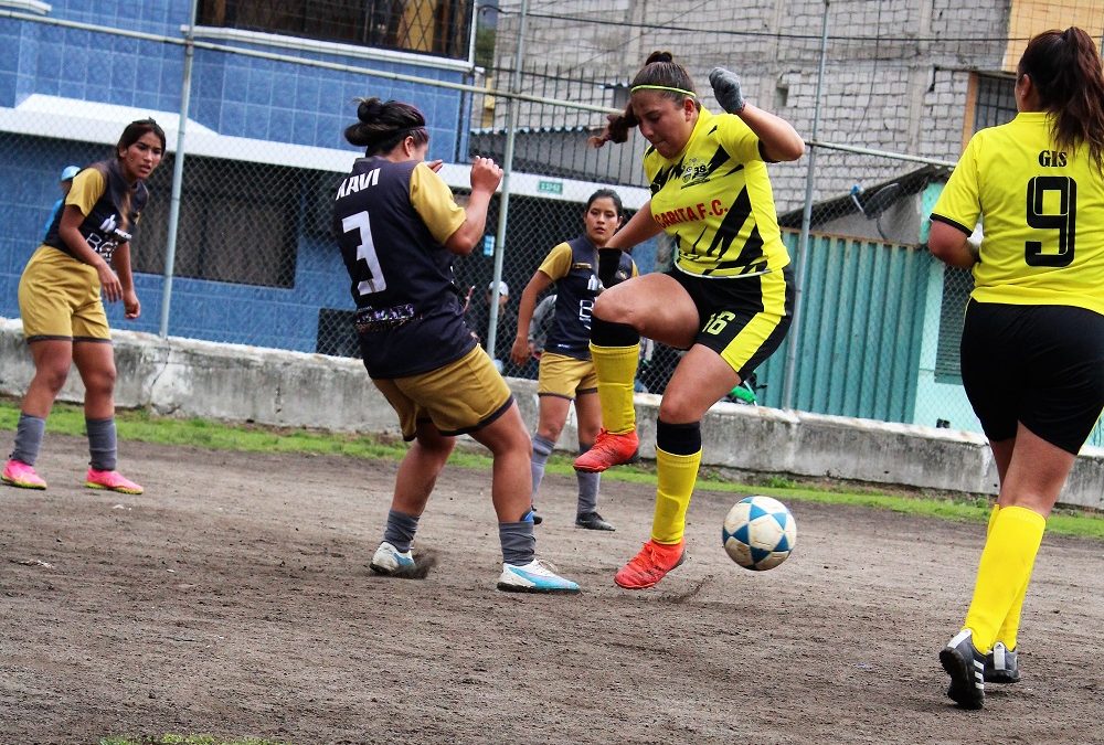 Jornada final cobijada de títulos y de confraternidad en Liga 4 de Agosto