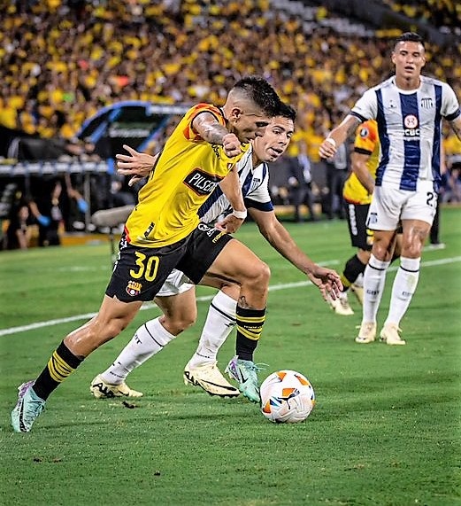 Talleres empata in extremis ante Barcelona y queda líder de Grupo B de Libertadores