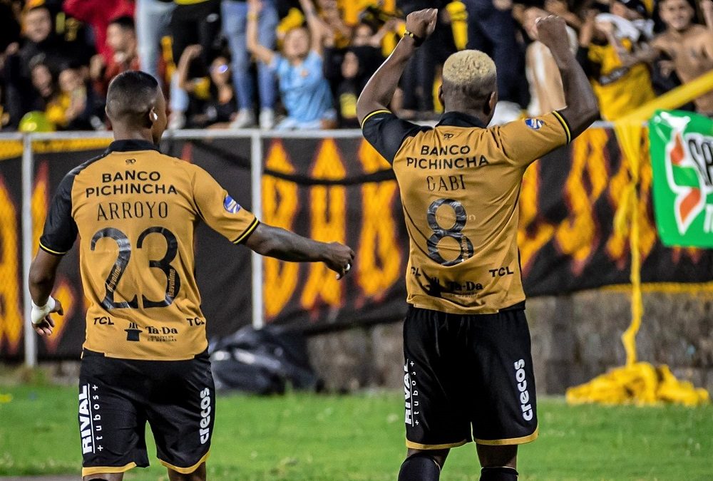 Católica perdió el invicto ante Barcelona