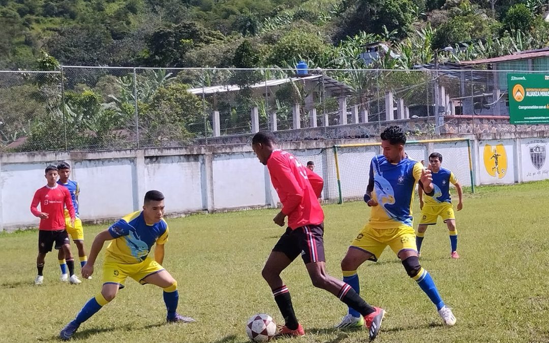 Estrellita vs Manchester: Un encuentro que marcó el destino de Estrellita